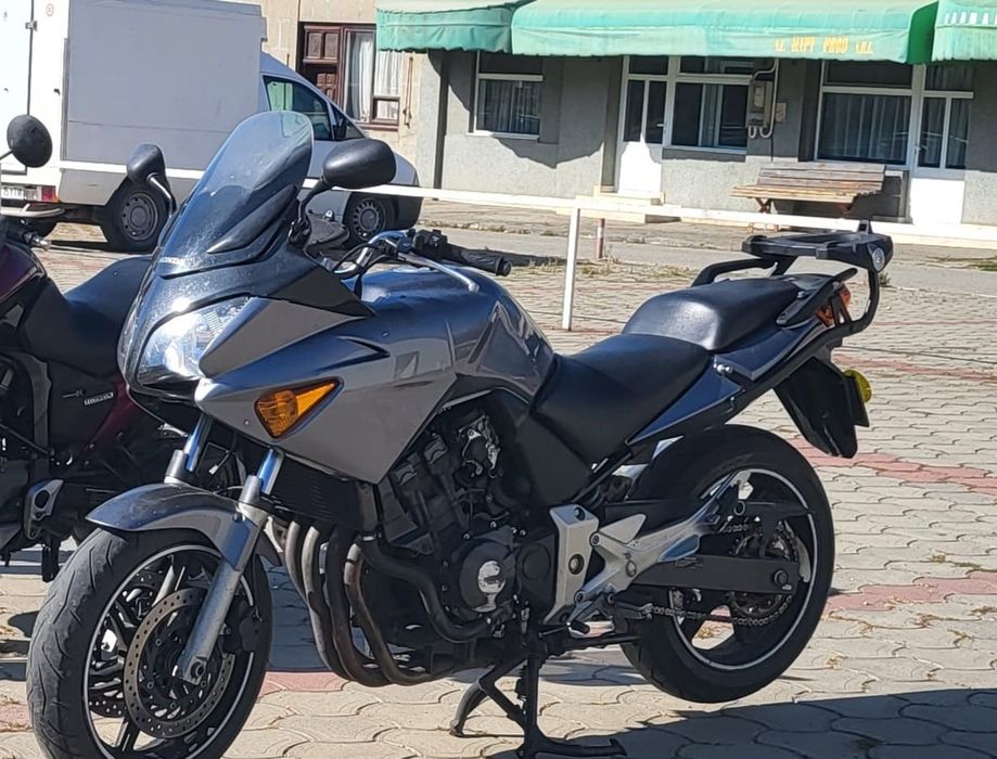 Motocicleta Honda CBF 600