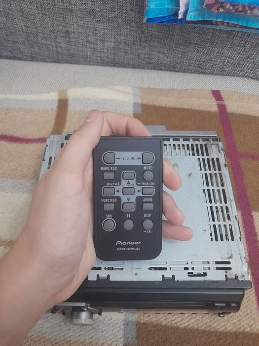 Продам магнитолу пионер