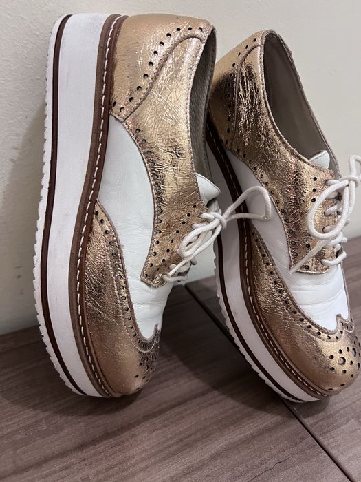 Дамски обувки Guess