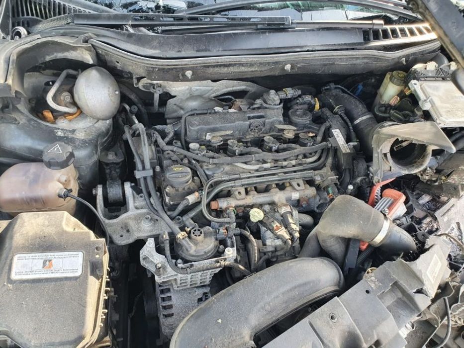 Dezmembrez Citroen C5 2 facelift, an 2016, motor 2.0hdi 133kw, 180cp DW10FC dezmembrari peugeot 407