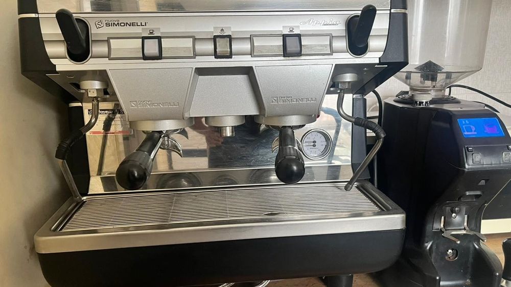Кофемашина Simonelli
