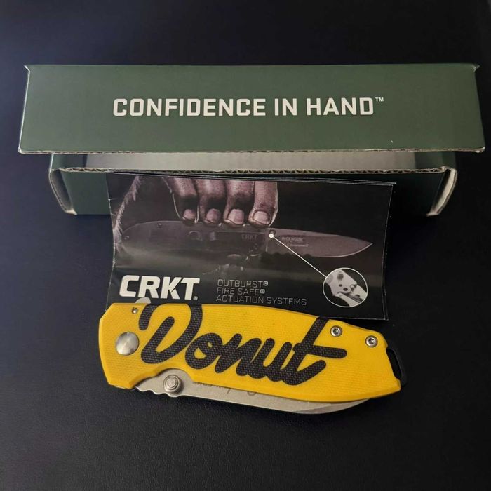Cuțit pliabil DONUT x CRKT SQUID, lamă galbenă G10 D2, EDIȚIE LIMITATĂ