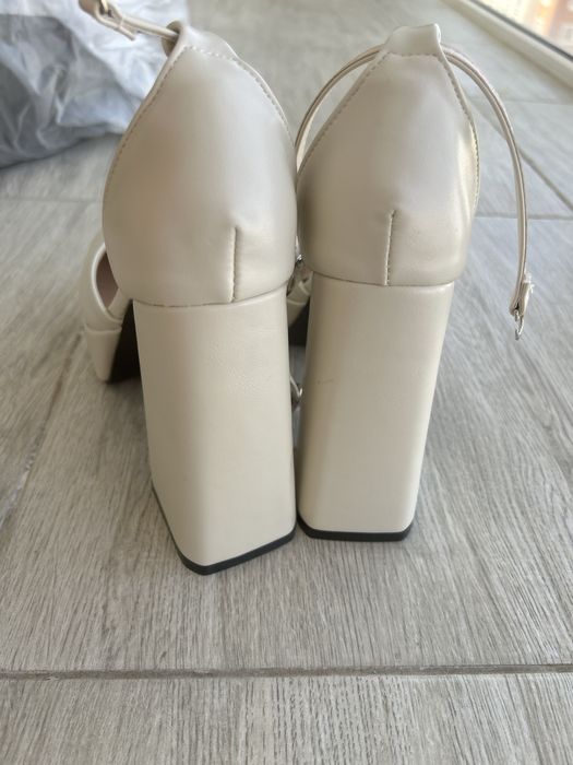 Туфли братц