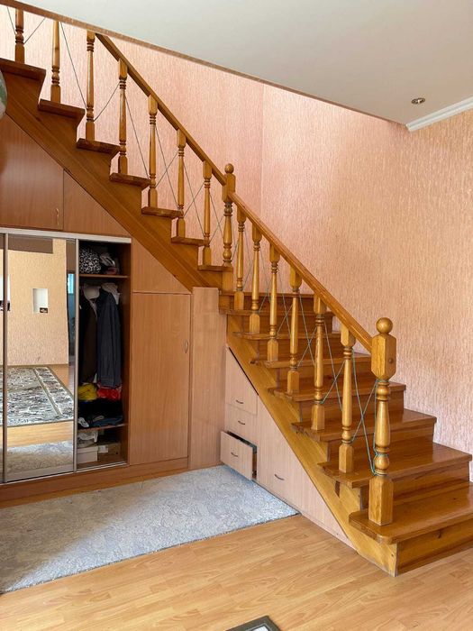 Продам коттедж в городе ул Сельмаш р Юнис сити