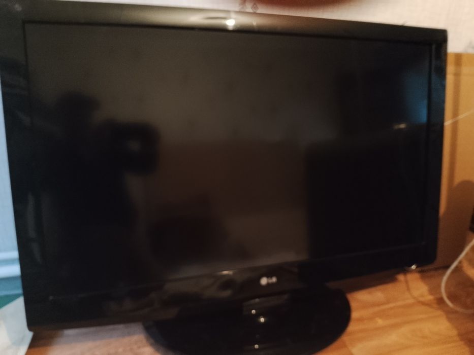 Продам телевизор лджи