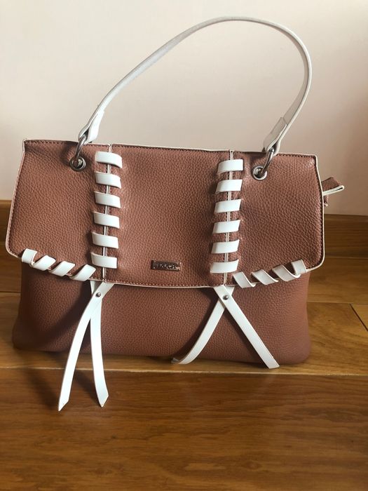 Изключително запазени дамски чанти