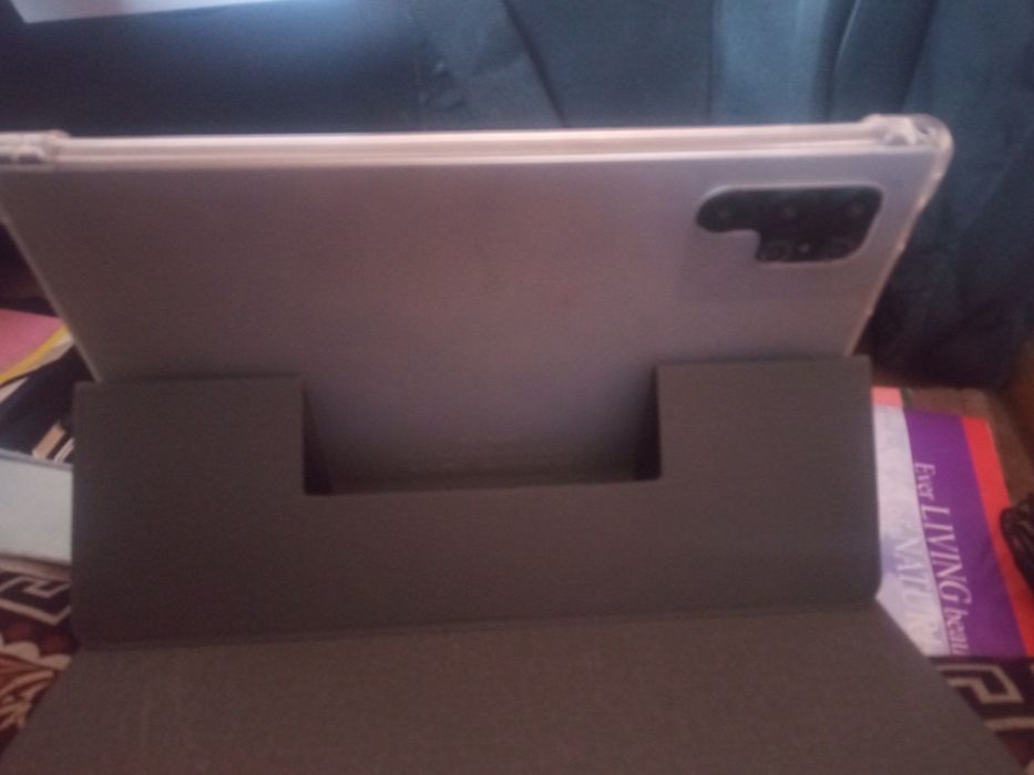 Planshet va telefon g 2000