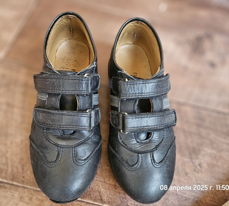Кроссовки детские на мальчика