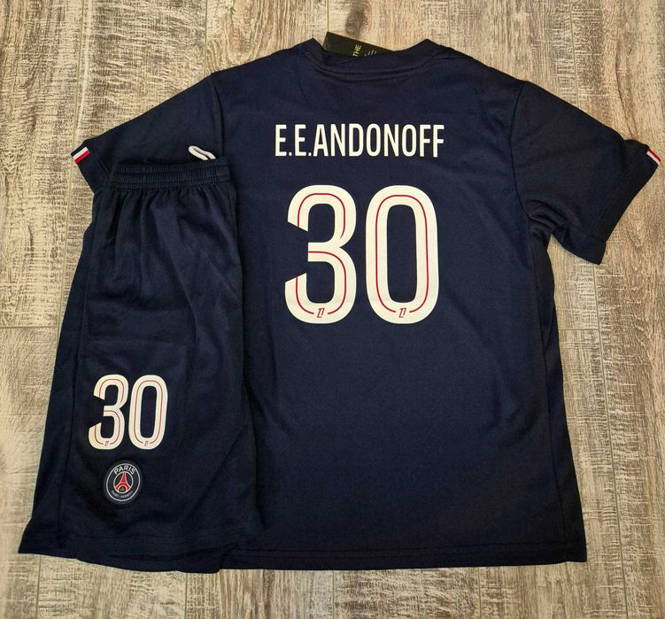 Екипи BARCELONA, MAN UNITED, PSG, Arsenal с ИМЕ и НОМЕР твой по избор!