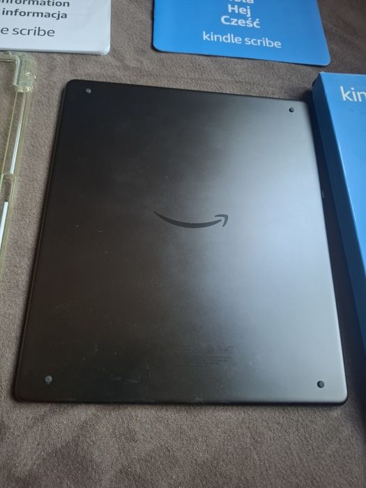 Електронен четец/тефтер Kindle Scribe