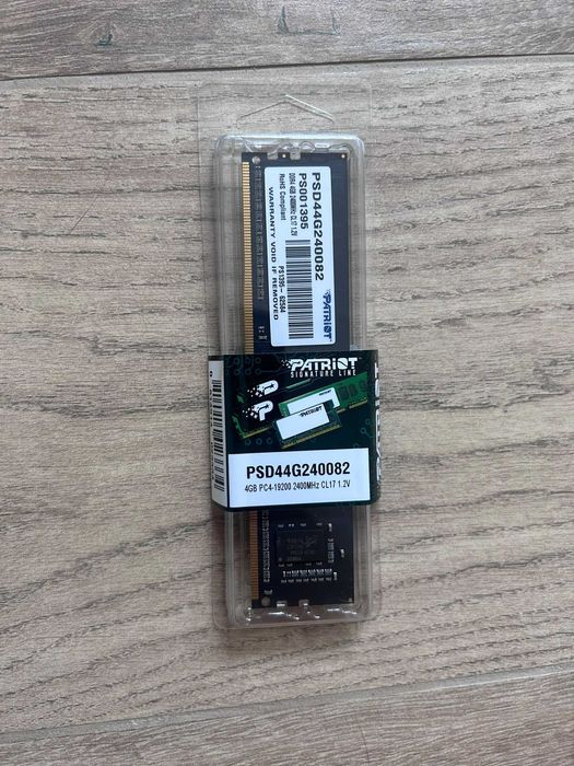 Memorie RAM Patriot Signature 4GB DDR4 2400MHz - NOU, Sigilat