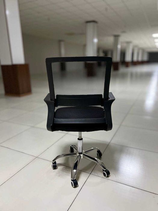 Ofisniy Kreslo Sredniy SKIDKA