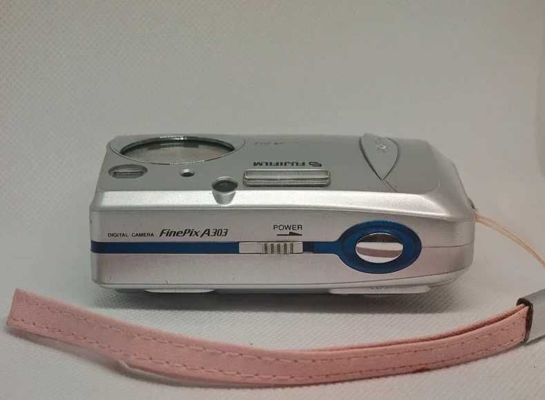 Fujifilm FinePix A303 | Y2K Digicam Full Set (Ready to Shoot)