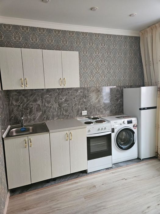 Недвижемость         .