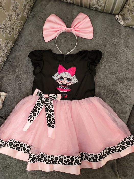 Нарядное платье на девочку 4-5 лет