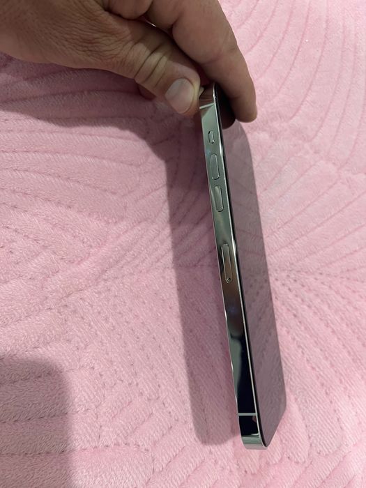 Продам телефон iPhone 14 Pro Max