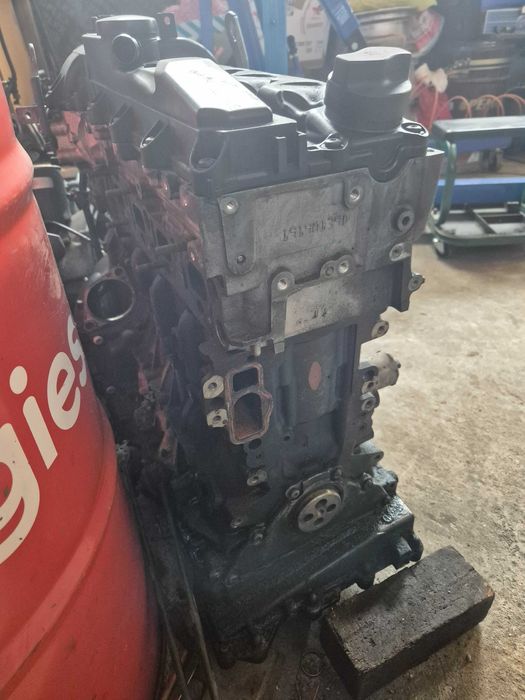 Двигател ом651 204коня