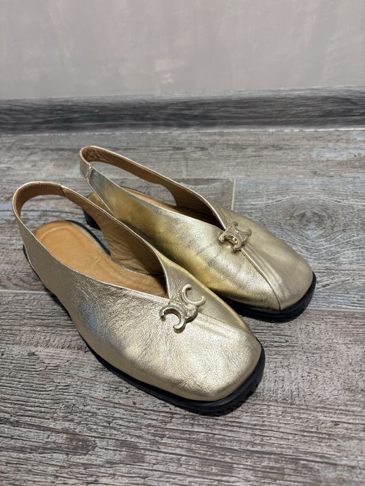 Дамски летни сандали