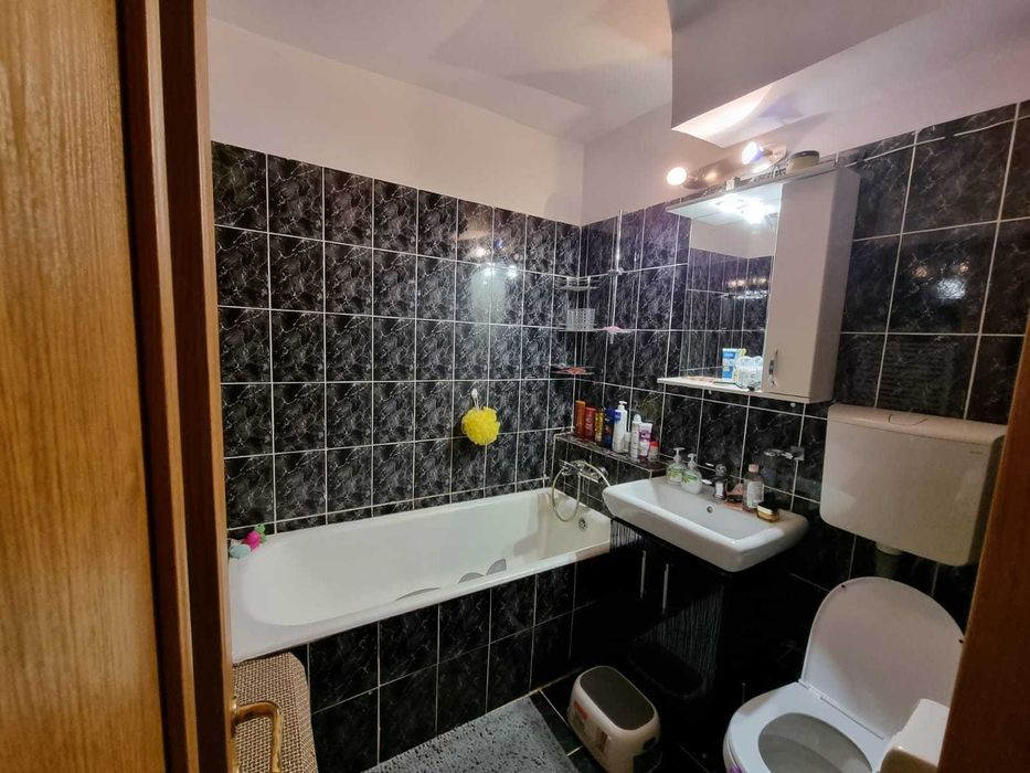 Apartament 3 camere ultracentral - regim hotelier