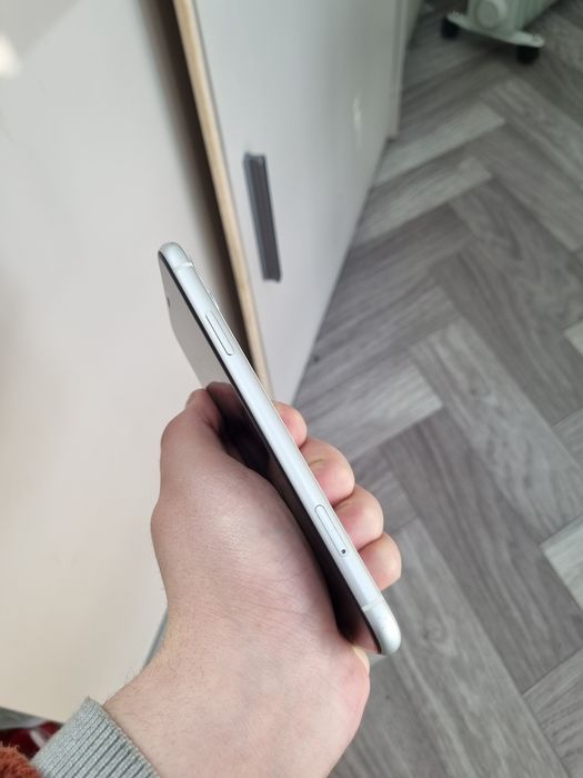 Iphone 11 64GB Ideal Karobka Dakument