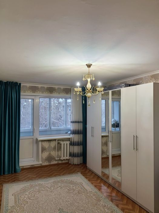 Продам 3 -х комнатную квартиру