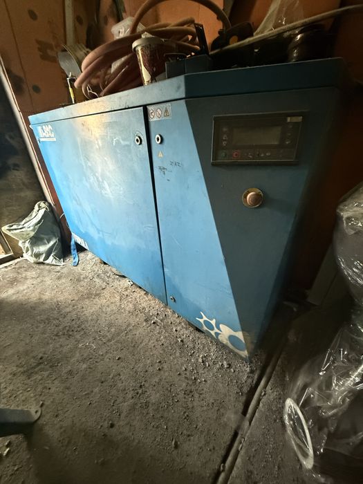 Компрессор с рисивером 500л