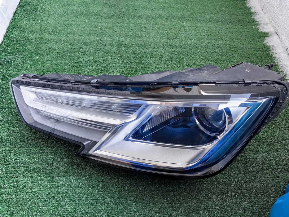 Десен фар за Audi A4 B9 / Ауди А4 Фул Лед