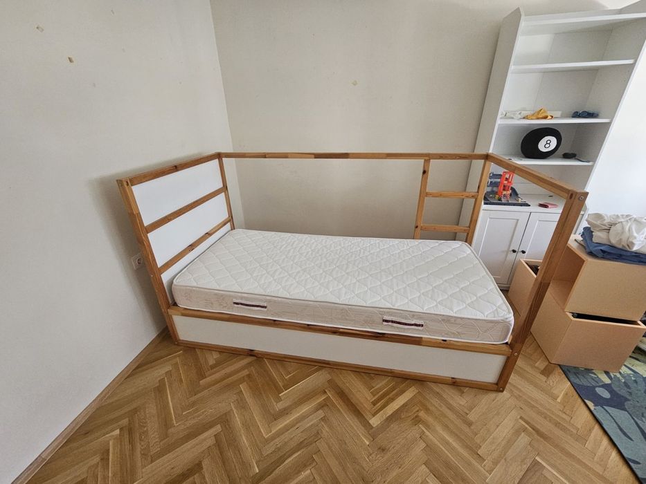 Детско легло Ikea Kura с матрак Isleep Smart