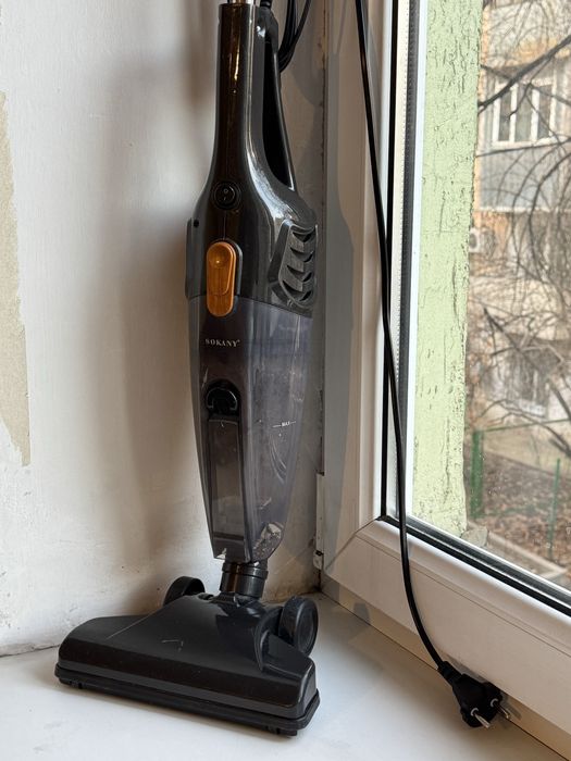 Срочно продам пылесос