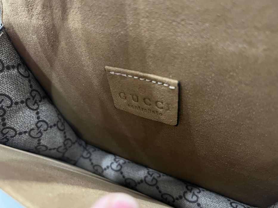 Сумка Gucci через плечо