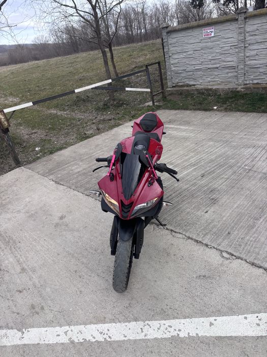 Yamaha yzf r125 2016 30k