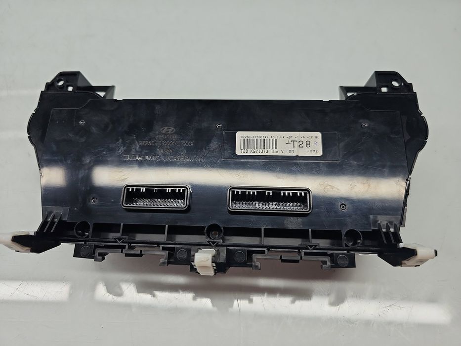 Panou comanda clima Hyundai Tucson (TL) [Fabr 2015-2020] 97250-D3XXX