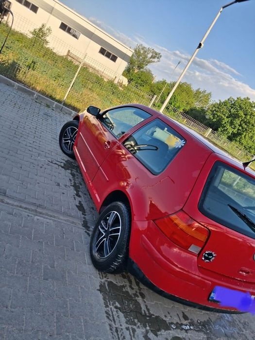Vând schimb golf 4 1.9 tdi
