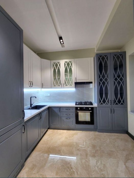 Kunlik kvartira Gardens  Residence