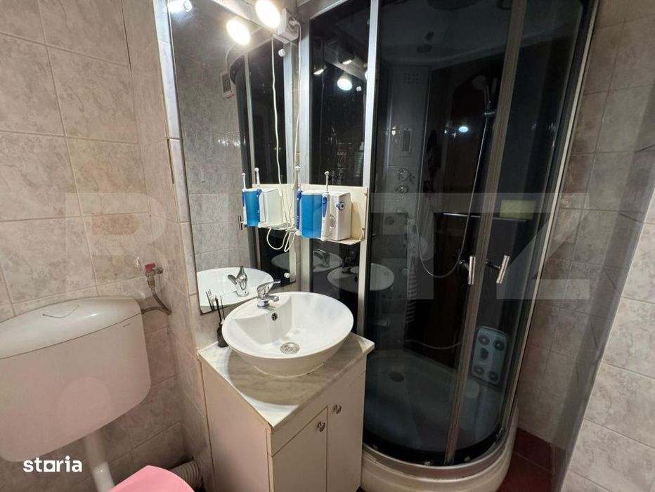 Apartament 4 camere, 105 mp, parcare, zona A.I Cuza