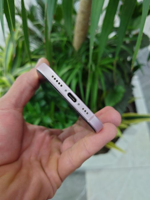 iPhone 15 pink 128gb