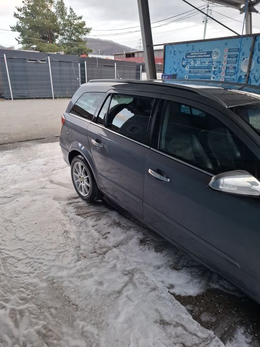 Vând Opel Astra h