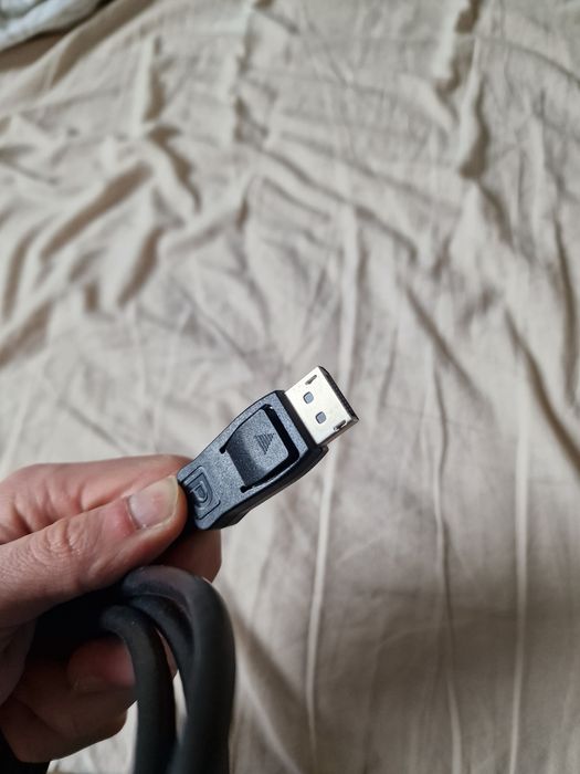 SATA дата кабел – 7-пинов, черен