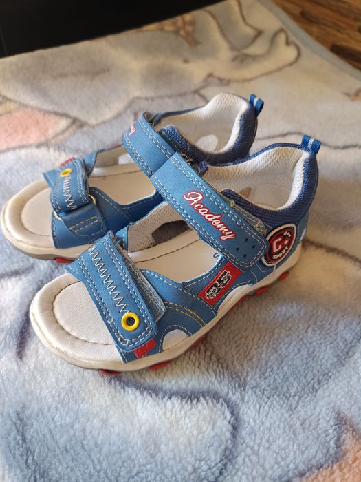 Sandale din piele marimea 24