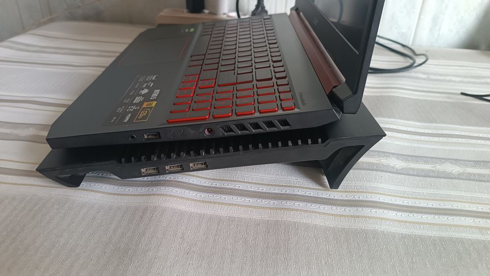 Игровой ноутбук ACER нитро 5