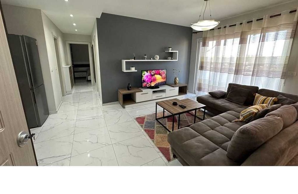 Продавам двустаен в Малинова долина до НСА