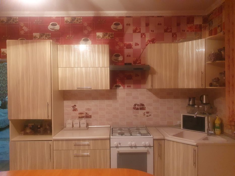 Кухонный  гарнитур