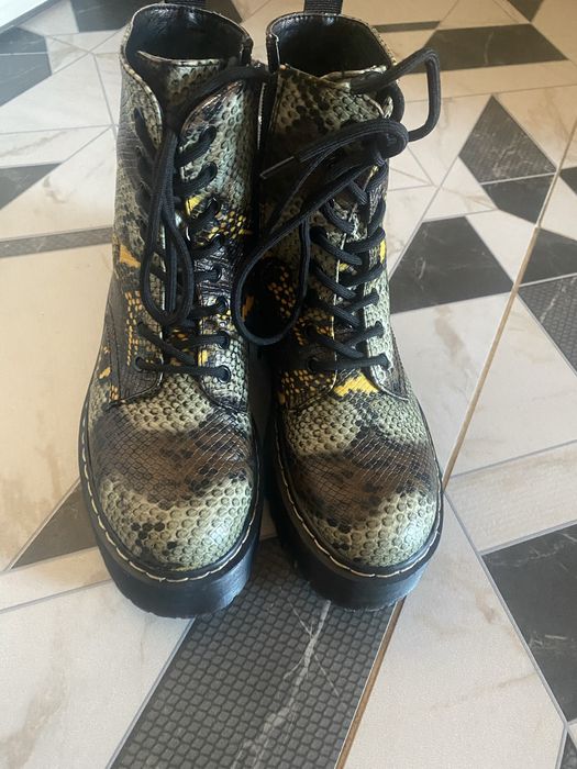 Женские ботинки на осень