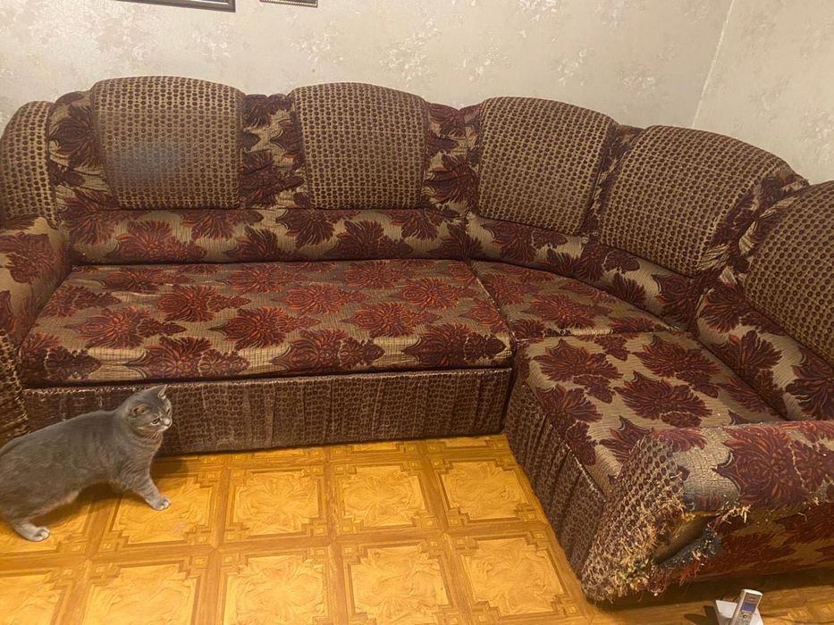 Диван угловой для гостиной