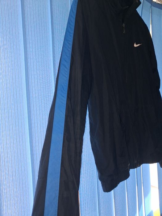 Мъжко тънко яке NIKE