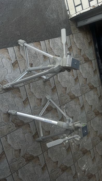 Продам штативы для камеры