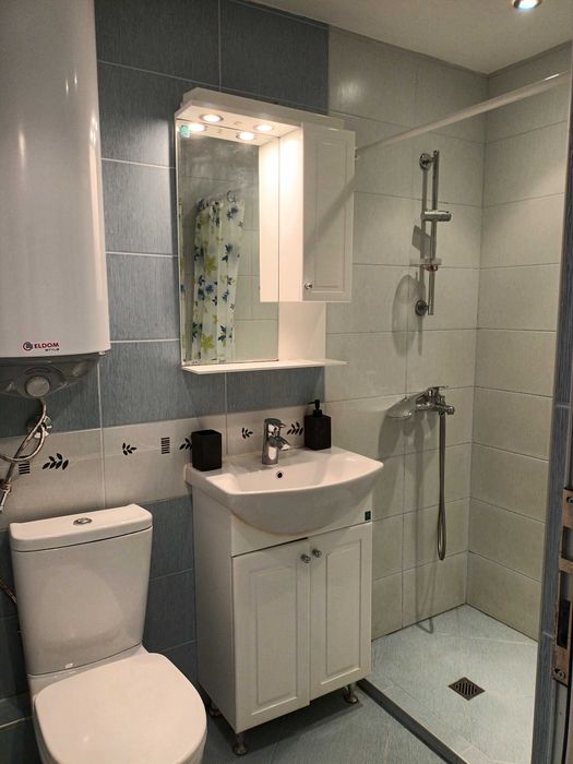 Дава се под наем Тристаен апартамент в Варна, Чаталджа - 70 кв.м за 612 € - Снимка #16