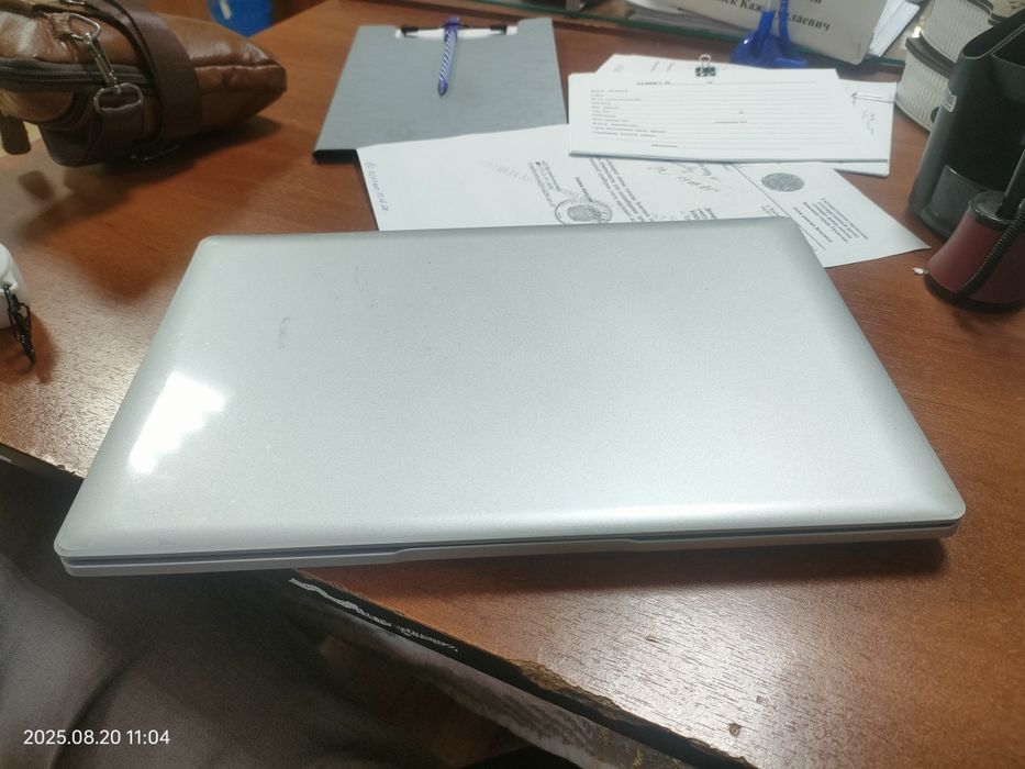 Продается ноутбук в отличном состоянии