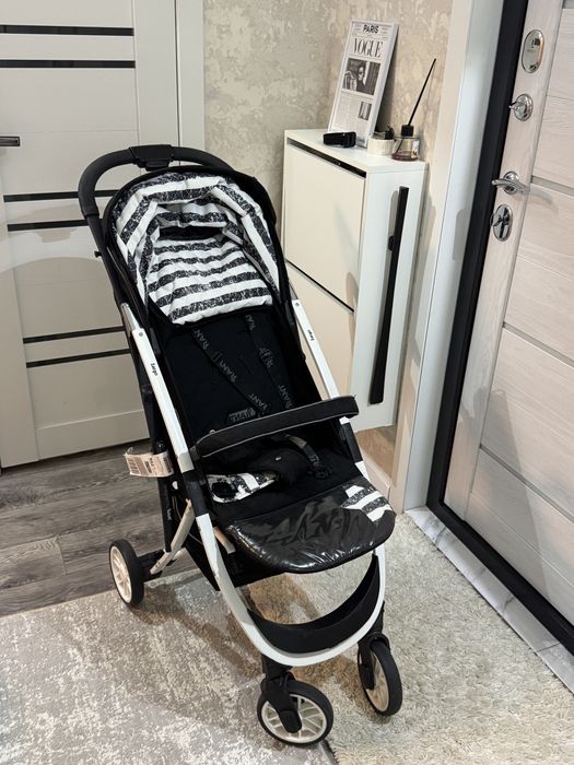 Коляска прогулочная Rant Largo