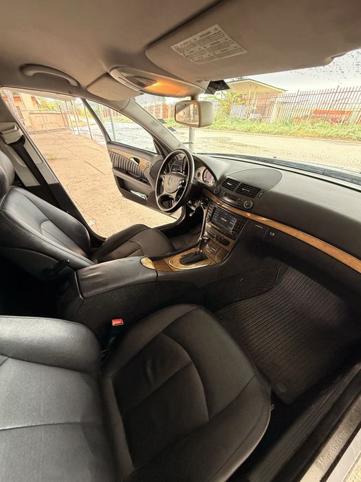 Мерцедес W211 2009 година